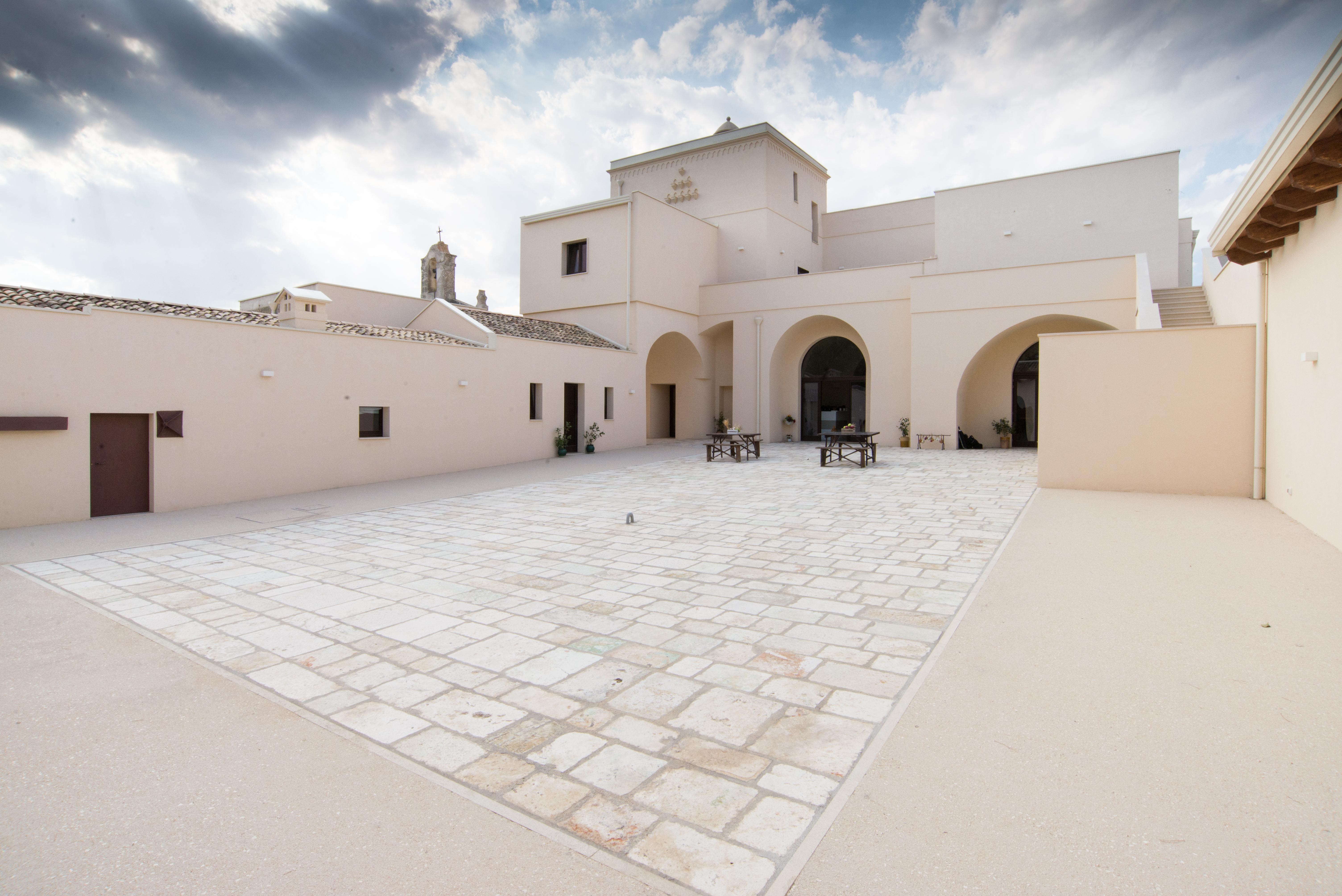 Masseria Fontana Di Vite Hotel Matera Exterior photo